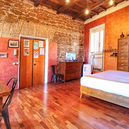アパート Trastevere Charming Romantic Loft By Yourhost