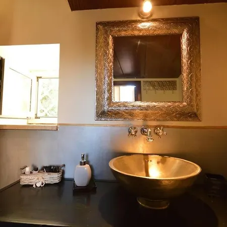 公寓 Trastevere Charming Romantic Loft By Yourhost *